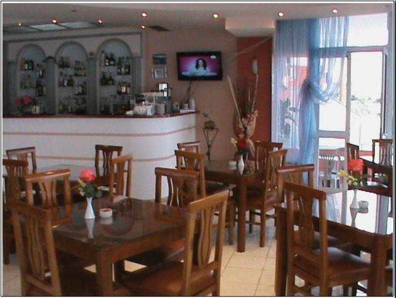 Hotel Delfini Saranda Zewnętrze zdjęcie